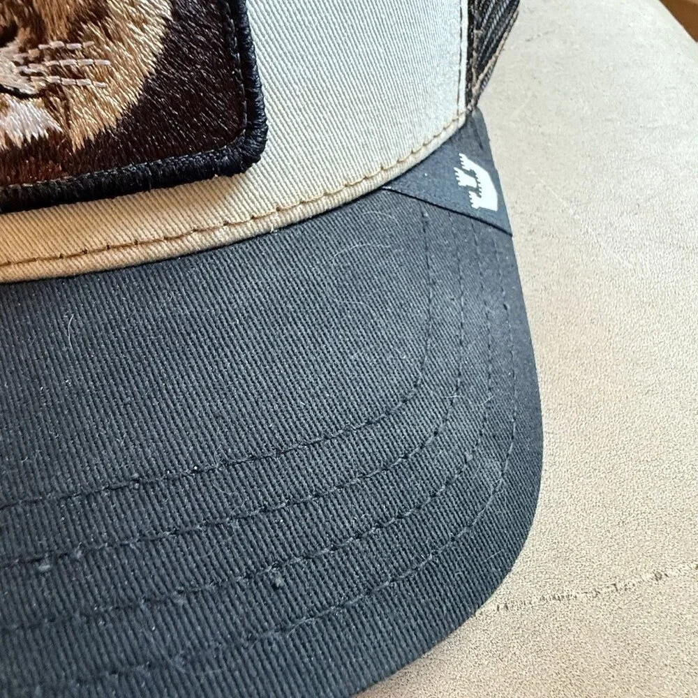 Goorin Bros King Lion Trucker Hat White/Black Adjustable Mesh Back The Farm